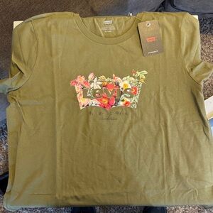 Levi's Khaki Green Floral Logo Tee